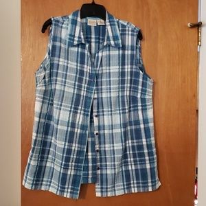 Pretty Teal and white Sleeveless blouse striped 16w